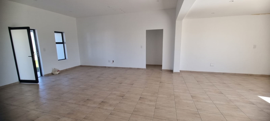 3 Bedroom Property for Sale in Laguna Hills Western Cape